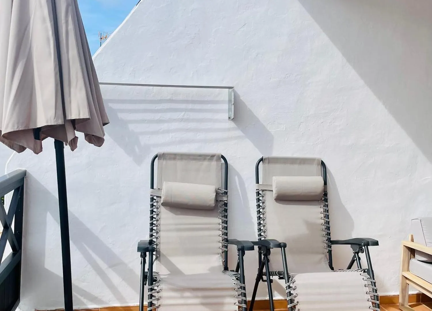 Apartamento con amplia terraza en la playa Puerto del Carmen  España